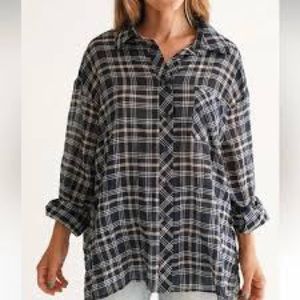Carly Jean Los Angeles Ritter size Medium